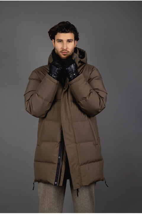 Svalbard Down Parka Chocolate Chip M Technical padded parka